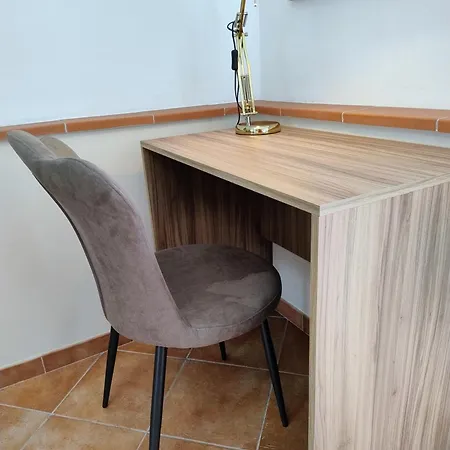 Al Vico 13 Apartment *